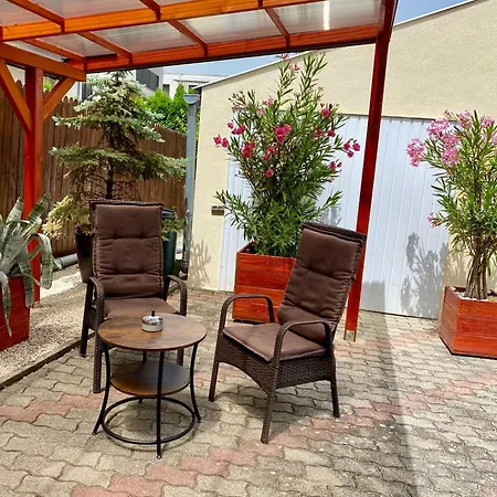 Pètertünde Vendèghàz Ferienhaus *