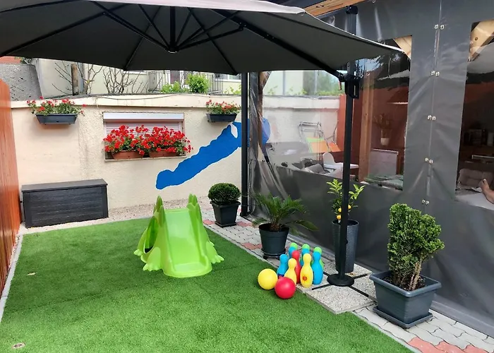 Petertuende Vendeghaz קסזטלי